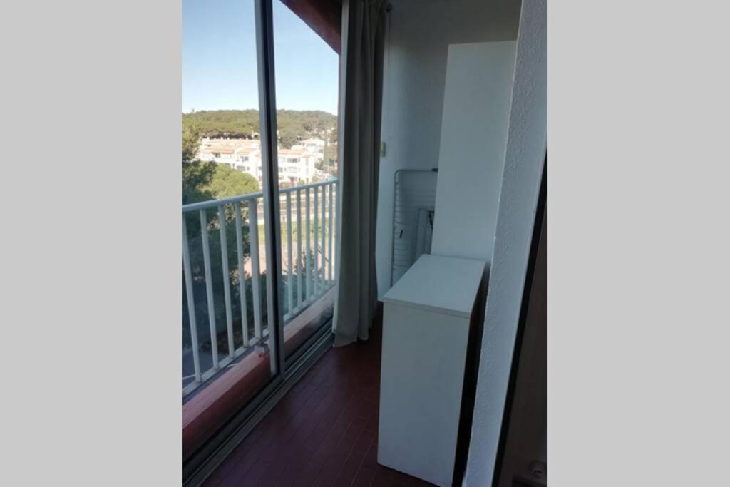 Très beau studio cabine Agde Extérieur photo