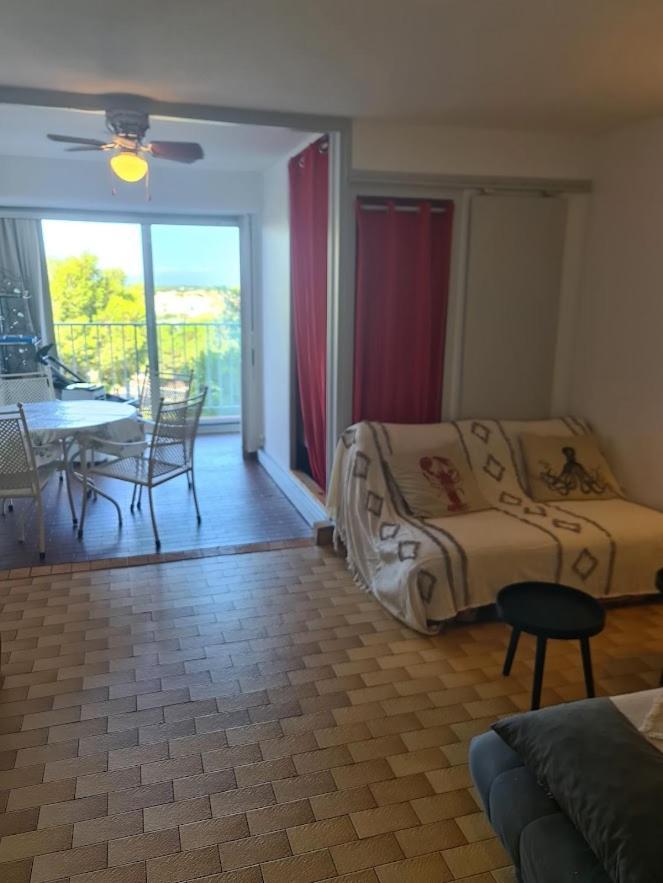 Très beau studio cabine Agde Extérieur photo