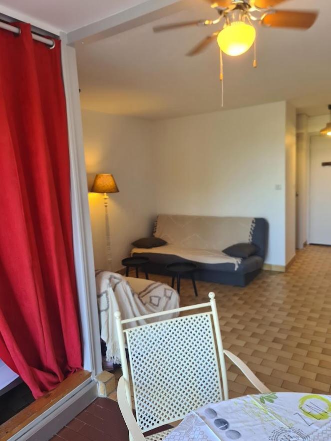 Très beau studio cabine Agde Extérieur photo
